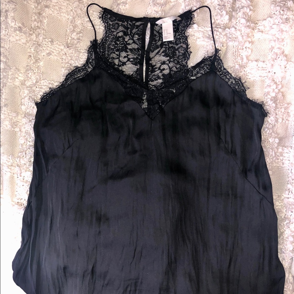💋🖤H&M Silky Black Top with Lace Detail